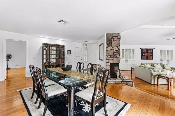 Jupiter, FL 33469,10158 SE Acorn Way