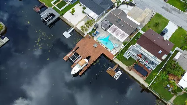 Hudson, FL 34667,13704 MARIA