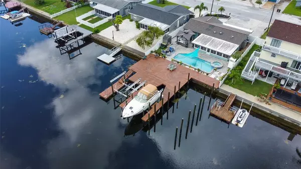 Hudson, FL 34667,13704 MARIA