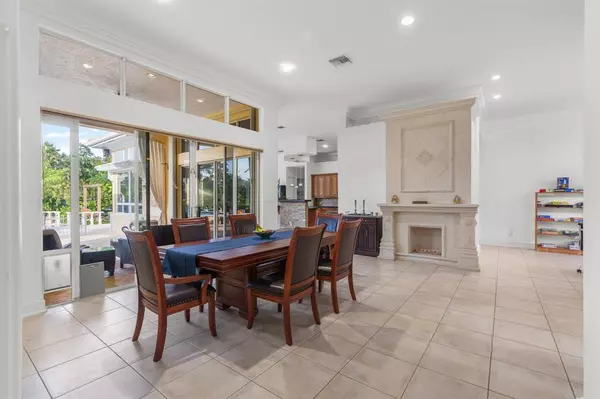 Davie, FL 33314,5973 SW 54th Ct