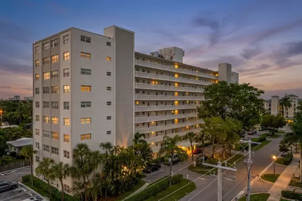 Fort Lauderdale, FL 33304,2555 NE 11th St #708