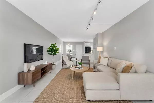 Fort Lauderdale, FL 33304,2555 NE 11th St #708