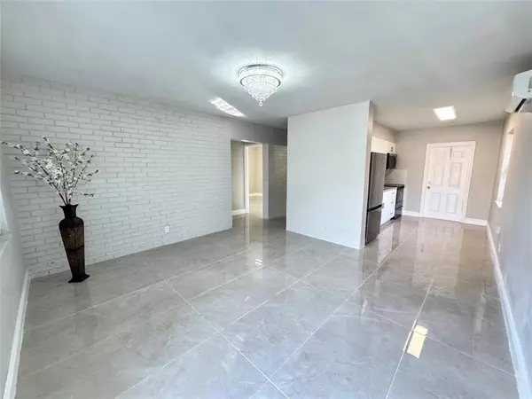 Pompano Beach, FL 33069,2638 NW 10th St