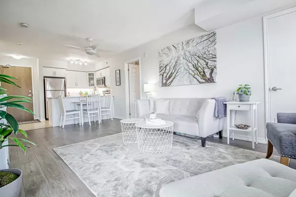 Burlington, ON L7M 0H1,3070 Rotary WAY #321