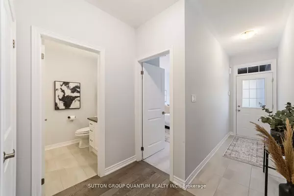 Brampton, ON M5A 1E7,36 Bluestone CRES