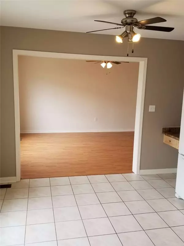 Brampton, ON L7A 3N8,69 Botavia Downs DR