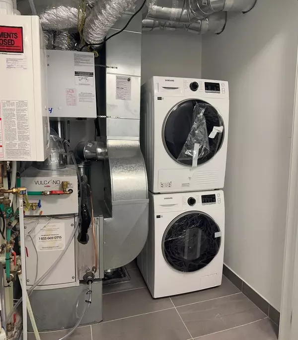 Brampton, ON L7A 5L8,5 Romily AVE #7