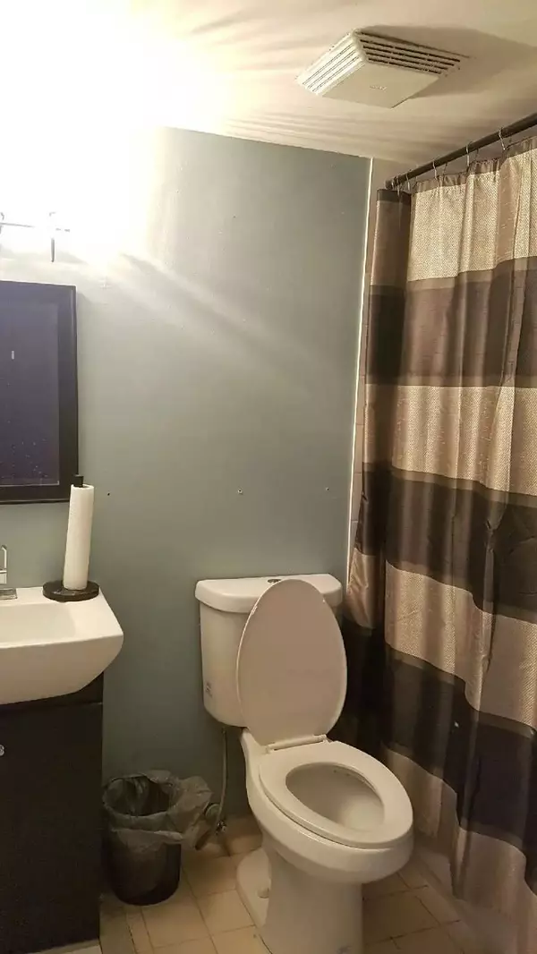 Toronto W05, ON M9M 3A1,3077 weston RD #1504