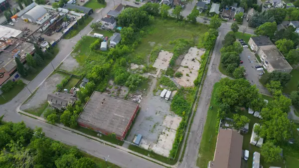 4415 Buttrey ST, Niagara Falls, ON L2E 2X2