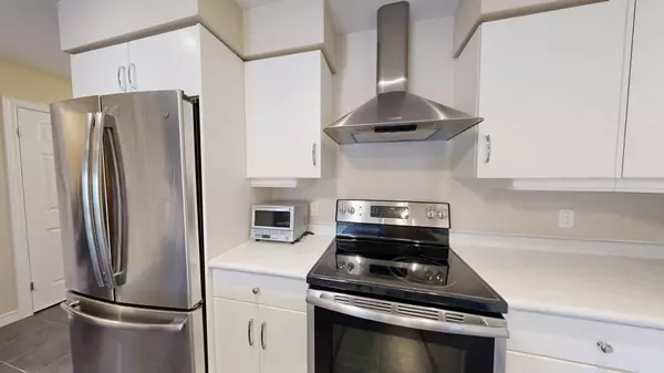 London South, ON N6K 0G5,1220 Riverbend RD #81