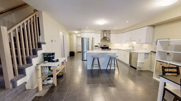 London South, ON N6K 0G5,1220 Riverbend RD #81