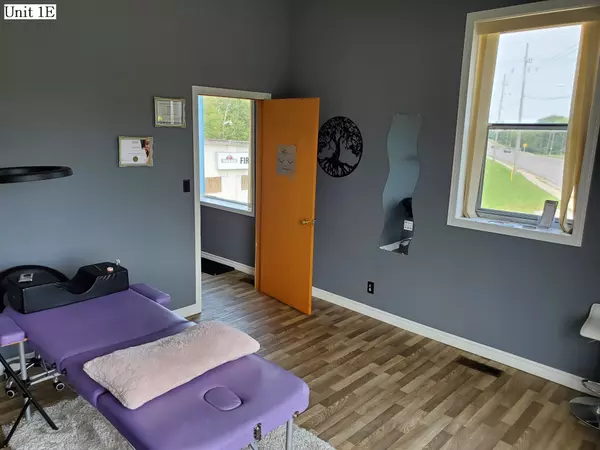 Cobourg, ON K9A 3A5,609 William ST #1E