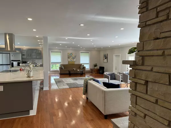 Belleville, ON K0K 1V0,380 ASHLEY ST