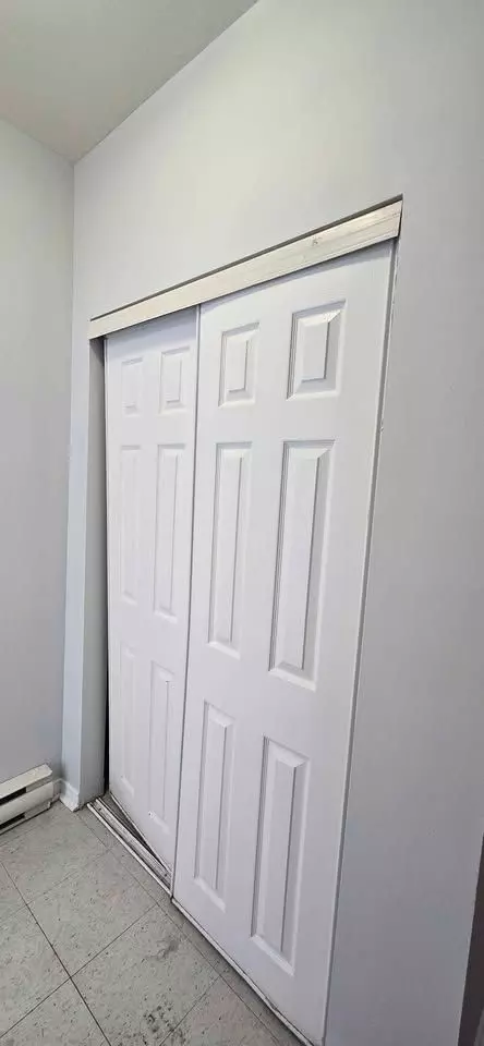 Lower Town - Sandy Hill, ON K1N 7C7,185 Dalhousie ST