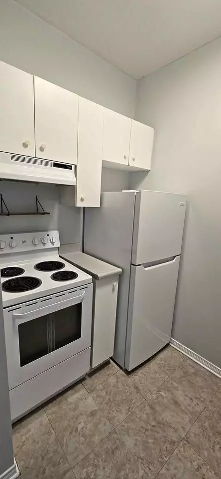 Lower Town - Sandy Hill, ON K1N 7C7,185 Dalhousie ST