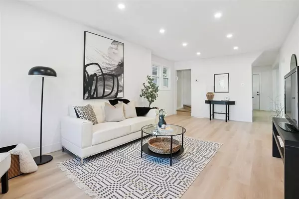 Hamilton, ON L8K 2X1,41 Cameron AVE S