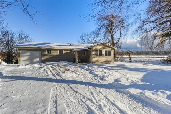 33 Willow Point RD, Brighton, ON K0K 1H0