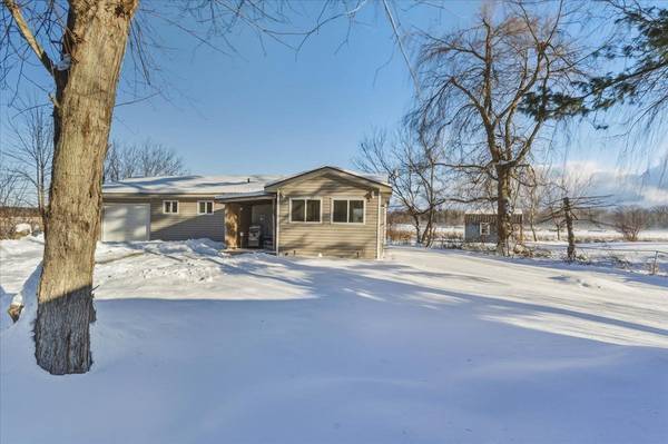 33 Willow Point RD, Brighton, ON K0K 1H0