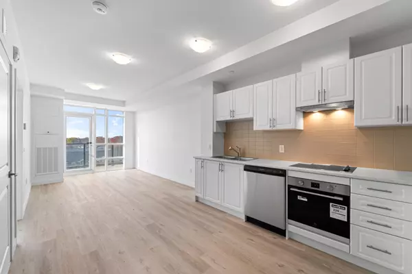 Hamilton, ON L8E 5B4,461 Green RD #505