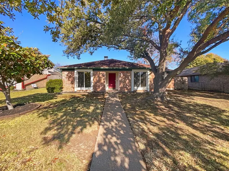 1127 Southwestern Drive, Richardson, TX 75081