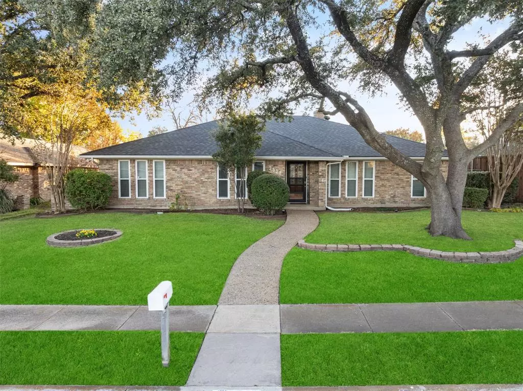 Plano, TX 75075,3528 Pinehurst Drive