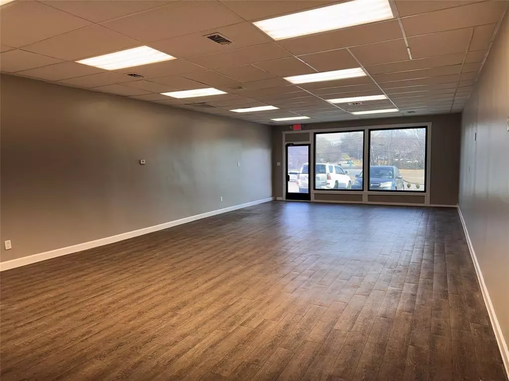 Benbrook, TX 76116,3450 Williams Road #B