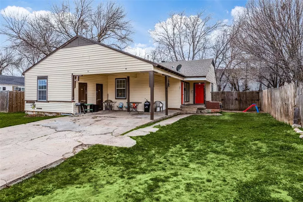 Grand Prairie, TX 75050,129/131 NE 22ND Street