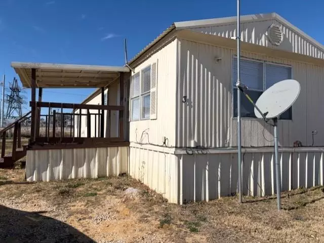 Reno, TX 76020,1620 E Reno Road #3