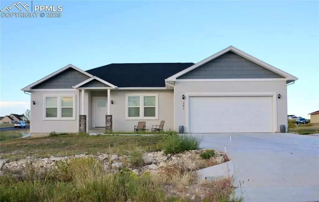 Pueblo, CO 81007,295 W Acorn DR