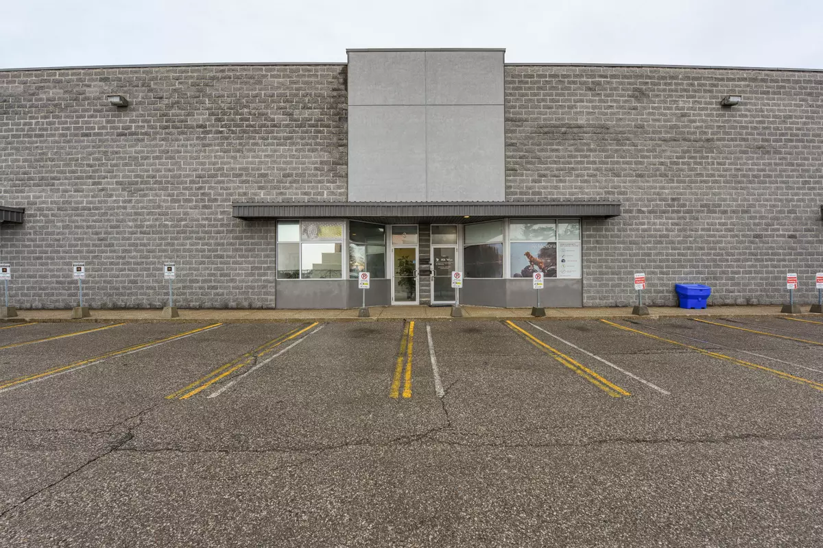 Mississauga, ON L4Z 1W7,290 Traders BLVD E #3