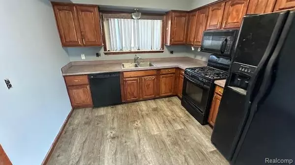 Allen Park, MI 48101,16207 Cleophus AVE