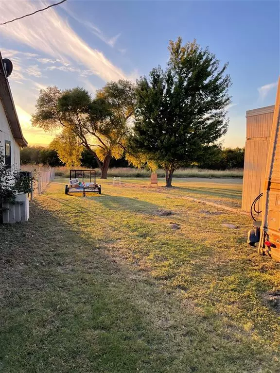 Collinsville, TX 76233,1441 McFarlin Road