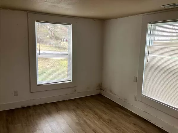 Sulphur Springs, TX 75482,614 Beckworth Street