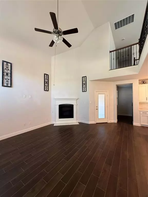 Little Elm, TX 76227,6033 Dandelion Drive