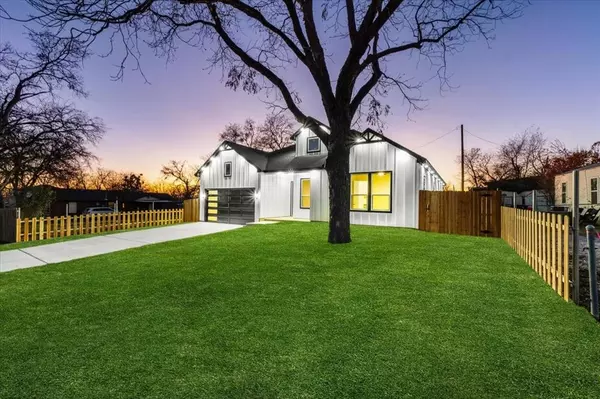 Fort Worth, TX 76114,2901 KAW Avenue