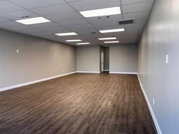 Benbrook, TX 76116,3450 Williams Road #B