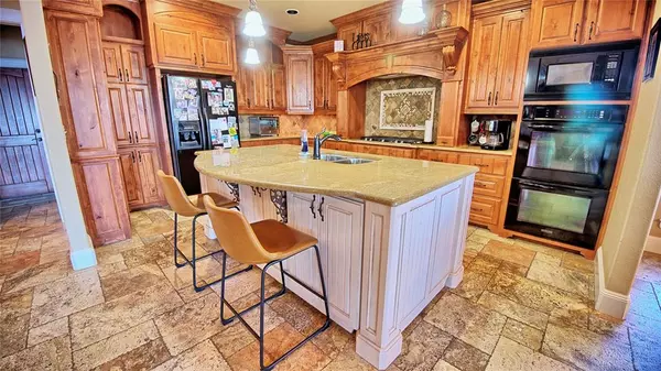 Nocona, TX 76255,202 Storey Road