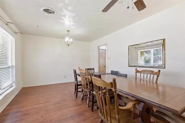 Desoto, TX 75115,504 Rickey Canyon Avenue