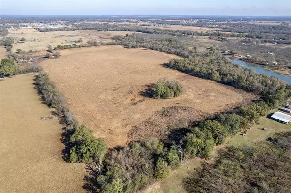 Emory, TX 75440,320 County Road 2160