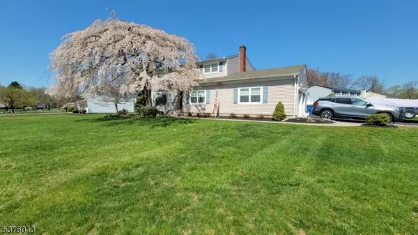 14 Susan Drive, Franklin Twp., NJ 08873