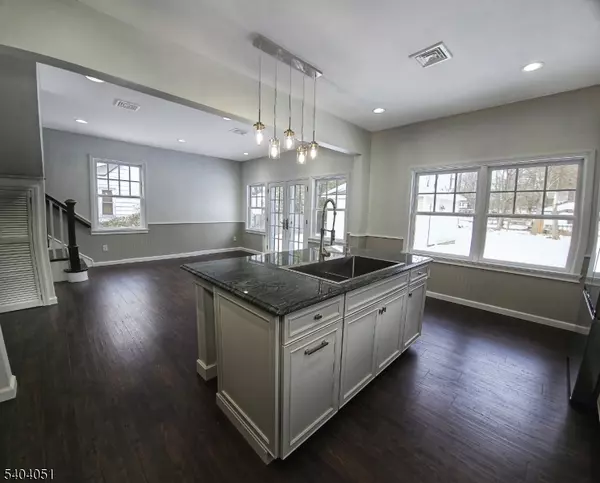 Mount Olive Twp., NJ 07828,27 Forest Rd