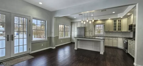 Mount Olive Twp., NJ 07828,27 Forest Rd