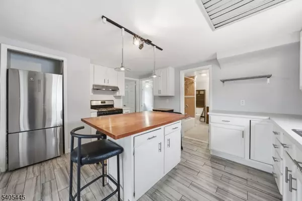 Hawthorne Boro, NJ 07506,1133 Goffle Rd