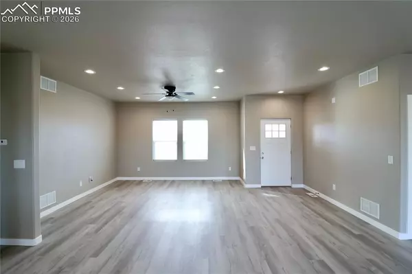 Pueblo, CO 81007,295 W Acorn DR