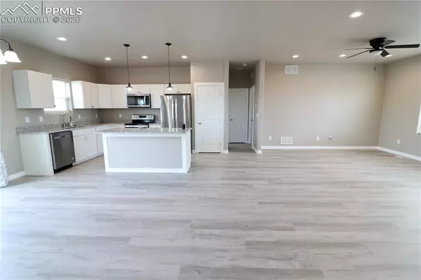 Pueblo, CO 81007,295 W Acorn DR