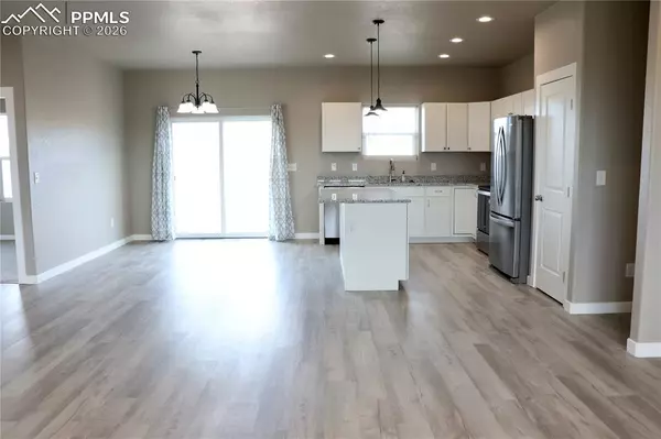 Pueblo, CO 81007,295 W Acorn DR