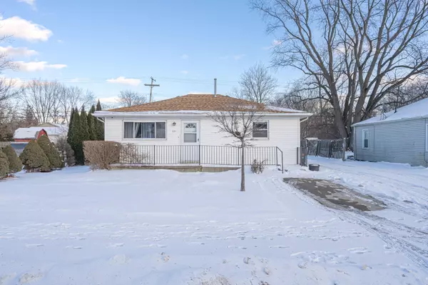 3197 Crooks RD, Rochester Hills, MI 48309