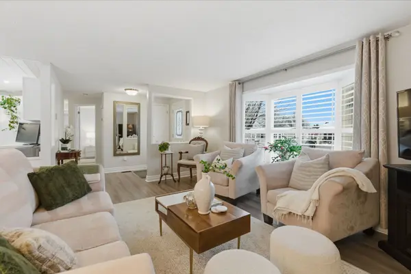 1 Steelhead LN, Clarington, ON L1B 1B5