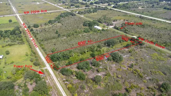 Okeechobee, FL 34972,19634 NW 254 Street