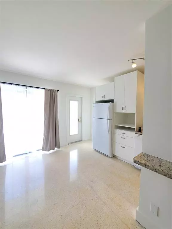 Fort Lauderdale, FL 33304,1354 Bayview Dr #N